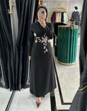 önü taşlı elbise siyah