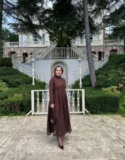 biye detaylı dantel elbise kahverengi